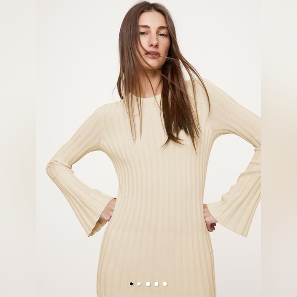 BANANA REPUBLIC Sculpted Ribbed Maxi Dress - Stone Twill Beige (Sz M)